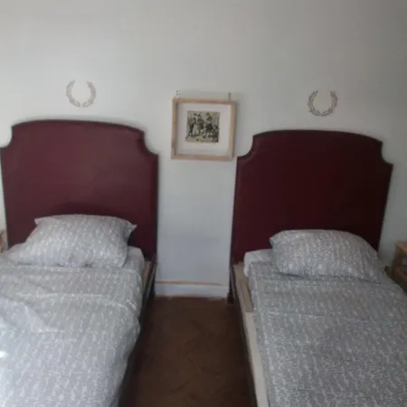 Boomerang Flats Apartment